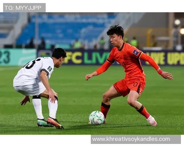 U23国足半场落后泰国U23王博豪受伤鲍世蒙失误致险情